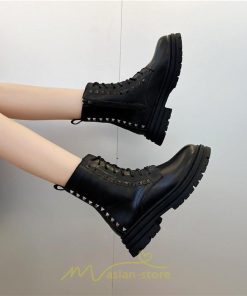 ショートブーツ | ブーツ レディース トレンド ミドル 厚底 袴ブーツ 黒 レースアップ 編み上げ オフホワイト 通勤 オフィス 疲れにくい 歩きやすい あったか 通学