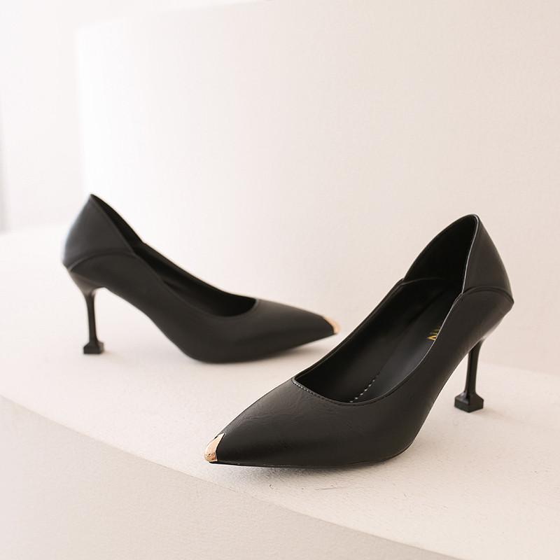 パンプス | ポインテッドトゥピンヒール 紐なし スリップオン ミドルヒール 黒 柔らか 滑り止めソール シューズ 30代40代 レディース 靴 オフィス