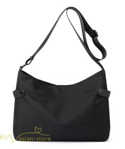 メンズバッグ | ショルダーバッグ 2サイズ シンプル 軽量 ボディバッグ 肩掛け 斜めがけ ワンショルダーバック 軽い 肩がけ カッコウイイ ナイロン製 2色 鞄 バッグ 小さめ