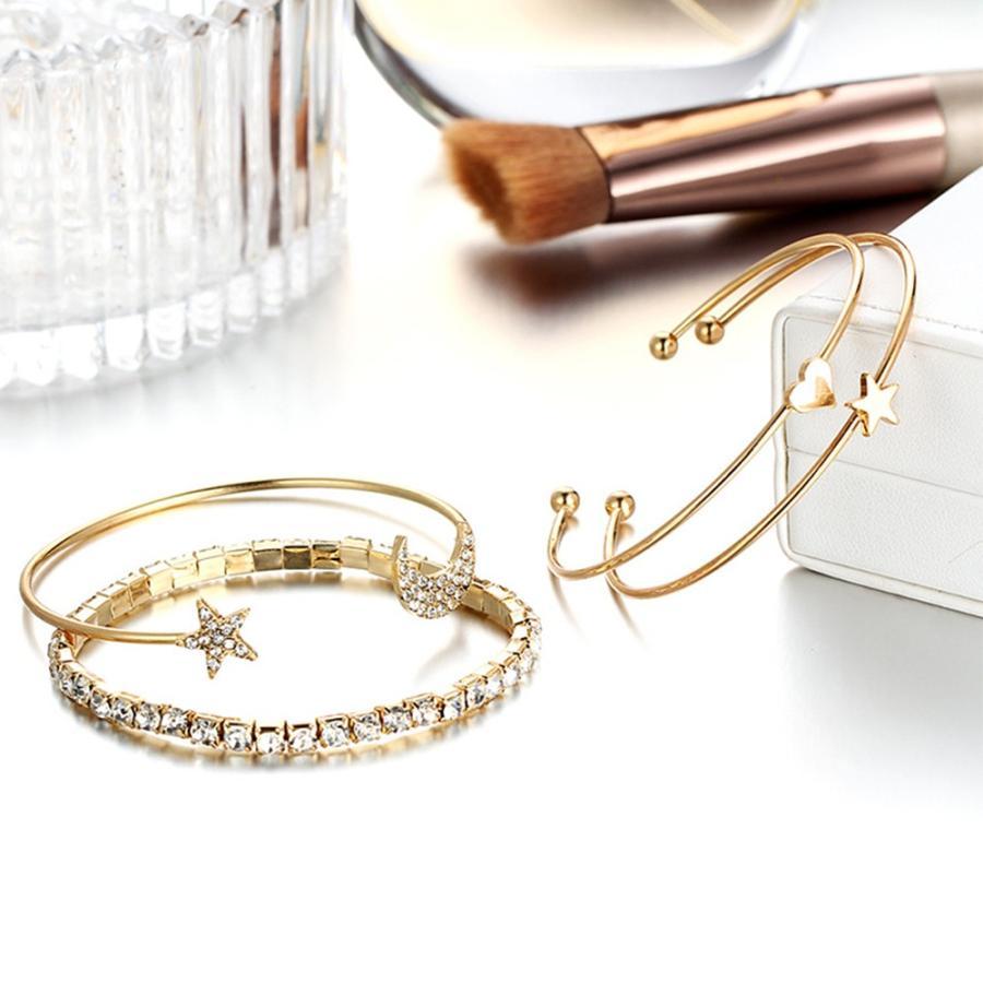その他アクセサリー | 4点セット 星 カフブレスレット モチーフ ラインストーン 女友達 月 キラキラ カフバングル レディース 誕生日プレゼント アクセサリー