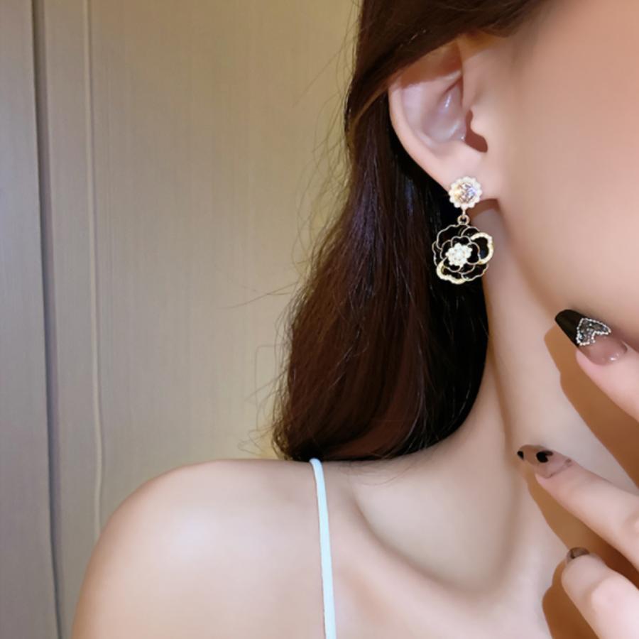 その他アクセサリー | ツバキ ピアス 韓国 アクセサリー 女性