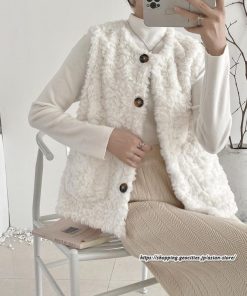 ベスト | ファーレディース 秋冬 ショート丈 アウター ジレ 羽織り 前開き ボタン カーディガン 袖なし コーデ 送料無料 フェイクファー ノーカラー