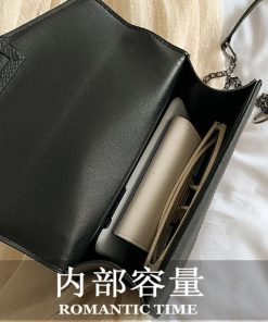 ショルダーバッグ | スクエアバッグ かばんブラック 肩掛け チェーンバッグ 斜めがけ ミニレディース 小さめ レザー 大人