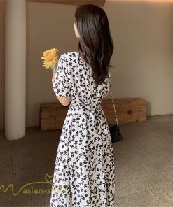 ミディアム | ワンピース レディース 着痩せ 花柄 半袖 大きいサイズ 上品 Aラインワンピース ゆったり Vネック ハイウエスト ミディアム丈 お出かけ 通勤 ひざ丈 通学
