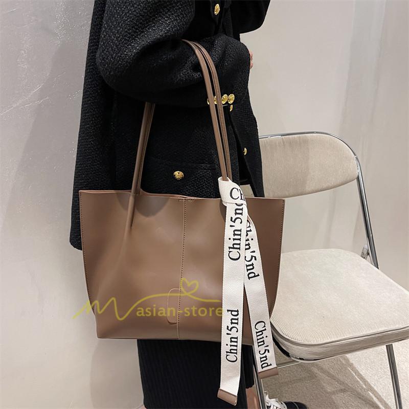 女性用バッグ | トートバッグ レディース A4 大容量 手提げ 鞄 おしゃれ PUレザー 通勤通学 無地 シンプル オフィス 上品 20代30代40代 お出かけ ビジネスバッグ ポーチ付き