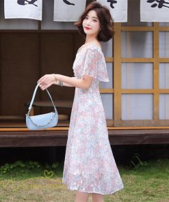 ミディアム | ワンピース レディース 花柄 きれいめ 膝丈 おしゃれ 上品 半袖 スクエアネック 大きいサイズ 30代 40代 夏新作 20代 サマーワンピース 大人 エレガント 韓国風