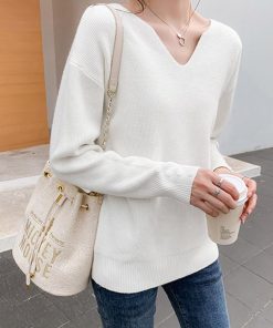 ニット・セーター | ボタン飾り 秋冬 無地 ニットトップス レディース 長袖 ニットセーター シンプルニット プルオーバー きれいめ Vネック