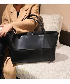 女性用バッグ | バッグ レディース トートバッグ 大きめ 軽い A4 肩掛け 無地 シンプル 通勤 通学 大容量 多収納 マザーズバッグ お買い物 お出かけ PUレザー 2021作 おしゃれ