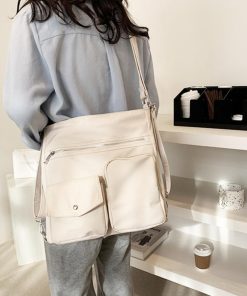 ショルダーバッグ | ナイロン無地 大容量