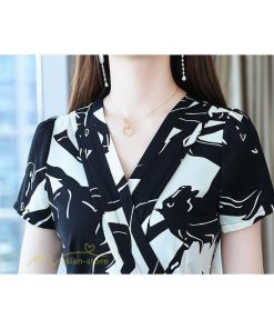 ミディアム | Aラインスカート レディース 着痩せ 黒 白 Vネック 半袖 ワンピース エレガント フェミニン 気質 30代 ママ きれいめ 40代 大きいサイズ サマーワンピース 夏