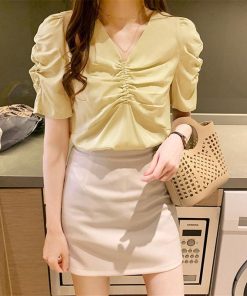 シャツ・ブラウス | シャツ ブラウス レディース バルーンスリーブ 半袖ブラウス Vネック トップス ファッション 無地 シャーリング サマー 通学 通勤 着痩せ 着回し 2020夏新作