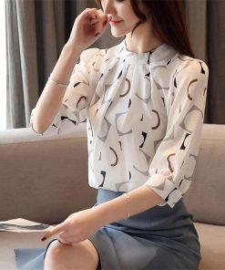 シャツ・ブラウス | ブラウス レディース シフォン 半袖 花柄 サマートップス 韓国風 ゆったり ガーリー 気質 シンプル 涼しい 着痩せ お出かけ ラウンドネック エレガント 淑女