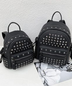 リュック | スタッズ リュックサック 女子 おしゃれ