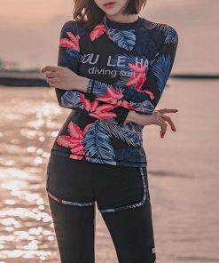 ビキニ | 長袖 タンキニ水着 スイミング フィットネス 水着 ラッシュガード 3点セット レディース パッド入り 体型カバー