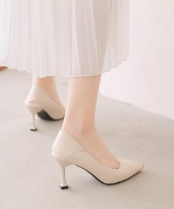 パンプス | ポインテッドトゥピンヒール 紐なし スリップオン ミドルヒール 黒 柔らか 滑り止めソール シューズ 30代40代 レディース 靴 オフィス