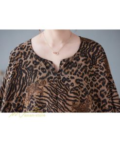 ｔシャツ・カットソー | カットソー レディース Tシャツ Vネック 5分袖 ヒョウ柄 レオパード 20代 30代 着痩せ 体型カバー ゆったり トップス 夏物 フリーサイズ 50代 40代 Vネック