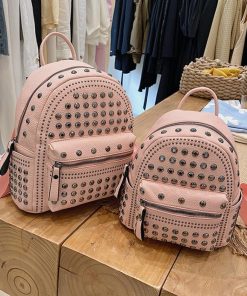 リュック | スタッズ リュックサック 女子 おしゃれ