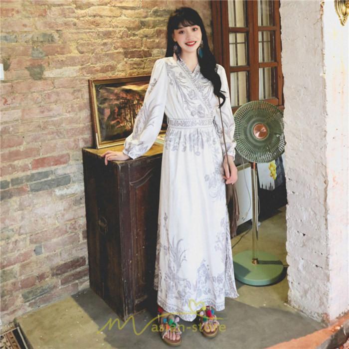 マキシ | マキシワンピース ロングワンピース レディース 夏 秋 長袖 紺 ゆったり Aライン 花柄プリント きれいめ リゾート 大人 20代 母 40代 同窓会 二次会 ママ 30代