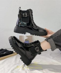 ショートブーツ | ブーツ レディース レースアップブーツ 履きやすい 卒業式 袴ブーツ 送料無料 スムース つやあり 美脚 編み上げ ブラック 黒 つや消し