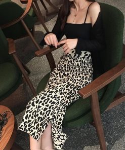 タイトスカート | カジュアル ペンシルスカート レオパード柄 ニットスカート おしゃれ ハイウエスト ヒョウ柄 スリット レディース