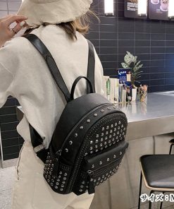 リュック | スタッズ リュックサック 女子 おしゃれ