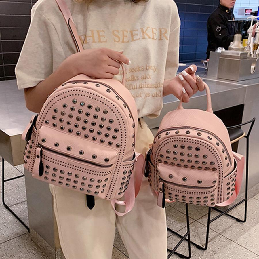 リュック | スタッズ リュックサック 女子 おしゃれ