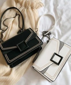 ショルダーバッグ | スクエアバッグ かばんブラック 肩掛け チェーンバッグ 斜めがけ ミニレディース 小さめ レザー 大人