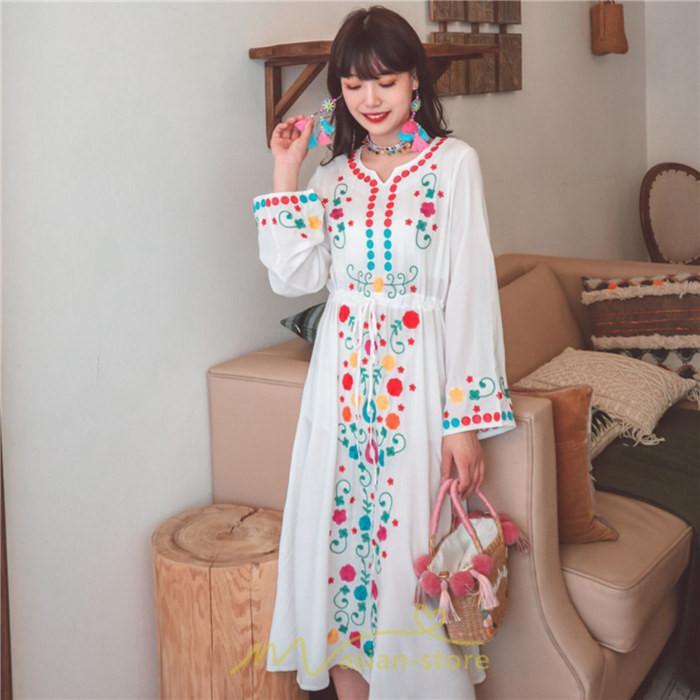 マキシ | ワンピース コットン 長袖ワンピース カジュアル ゆったり ナチュラル シンプル 可愛い 夏 秋 エスニック Vネック 鎖骨 レトロ 黄色 刺繍 白 青 三色展開