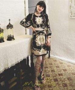 ミニ丈 | ワンピース 長袖 膝上 ひざ上 夏 秋 きれいめ レディース 大人 カジュアル かわいい 上品 リゾート お出かけ ワンピ 小柄 赤 黒 花柄 低身長 二色展開