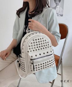 リュック | スタッズ リュックサック 女子 おしゃれ