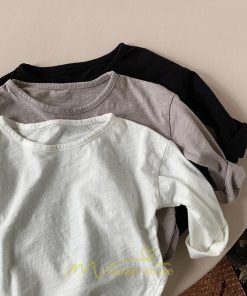 衣装 服 | 子供服 キッズ 無地 長袖Ｔシャツ コットン Tシャツ 男の子 女の子 韓国こども服 ベビー服 春 男女兼用 ナチュラル 冬 カジュアル 秋