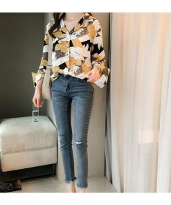 在庫ある | ブラウスレディースシャツ ファッションシャツ プリント花柄シャツブラウス 長袖 Vネック 春夏秋衣装 通学通勤 おしゃれ 着痩せ OL 体型カバー ゆったり 薄手