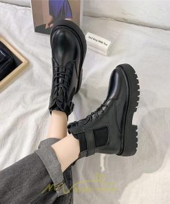 ショートブーツ | ブーツ レディース レースアップブーツ 履きやすい 卒業式 袴ブーツ 送料無料 スムース つやあり 美脚 編み上げ ブラック 黒 つや消し