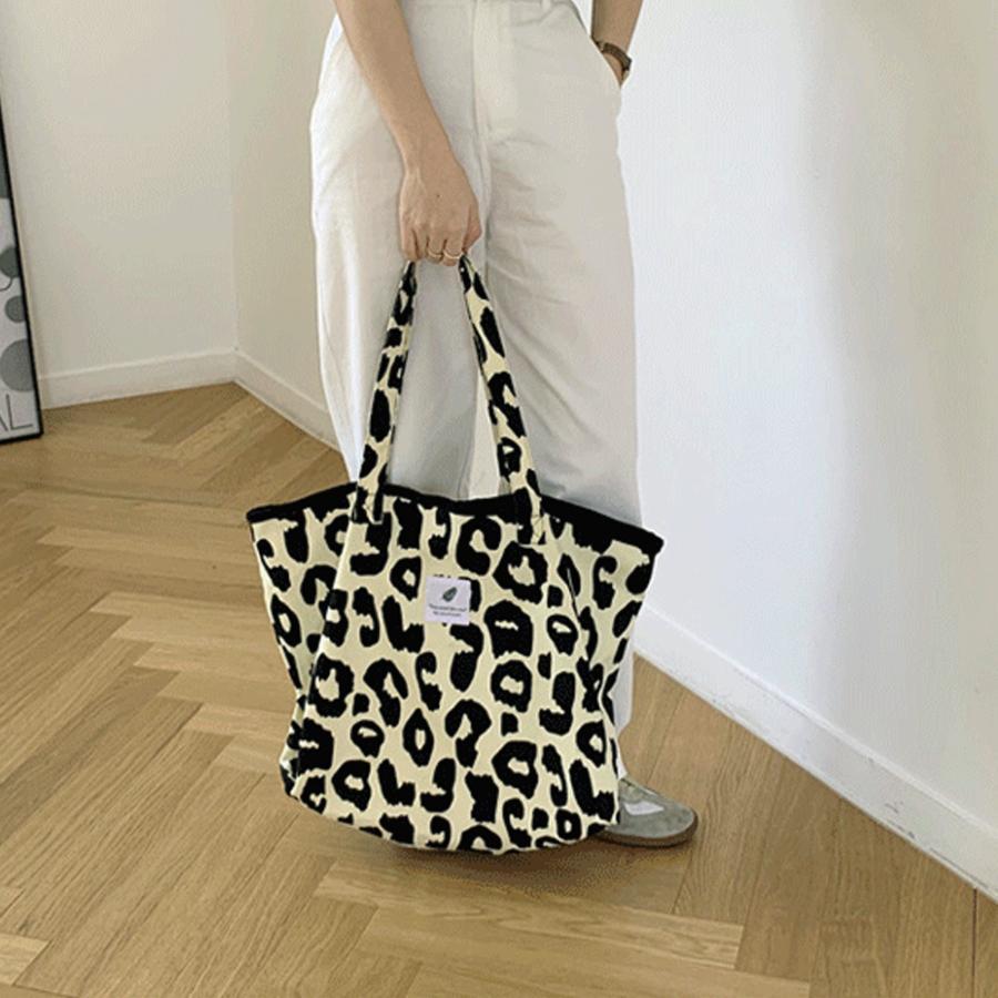 ショルダーバッグ | ヒョウ柄 キャンバストートバッグ 韓国