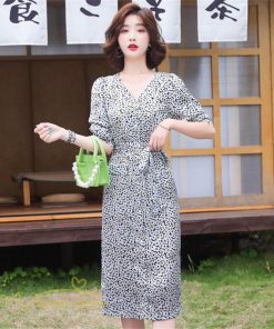 ミディアム | ワンピース レディース 着痩せ 花柄 Vネック 半袖 膝丈 サマーワンピース きれいめ エレガント 30代 40代 50代 大人 春 薄手 ひざ丈 お出かけ 上品 夏 デート