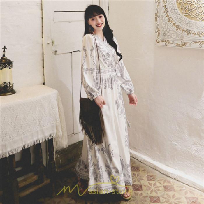 マキシ | マキシワンピース ロングワンピース レディース 夏 秋 長袖 紺 ゆったり Aライン 花柄プリント きれいめ リゾート 大人 20代 母 40代 同窓会 二次会 ママ 30代