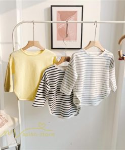 衣装 服 | Tシャツ 2021新作 子供 キッズTシャツ 韓国風 長袖 無地 ストライプ クルーネック おしゃれ 可愛い シンプル アウトドア 8色 お出かけ 男女兼用 春物 着回し
