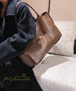 女性用バッグ | バッグ レディース トートバッグ 大きめ 軽い A4 肩掛け 無地 シンプル 通勤 通学 大容量 多収納 マザーズバッグ お買い物 お出かけ PUレザー 2021作 おしゃれ