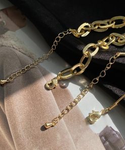 ネックレス | チョーカーチェーン ペンダント 女性 アクセサリー レディース シンプル 2連文字モチーフ 大人