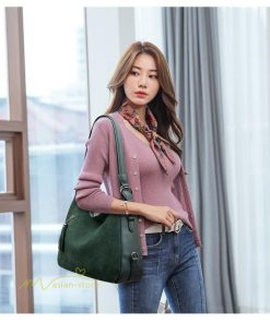 女性用バッグ | リュック リュックサック レディース ショルダーバッグ レディースバッグ 大容量 レザー カバン シンプル 便利 お出かけ おしゃれ カジュアル 収納 大人 大きめ