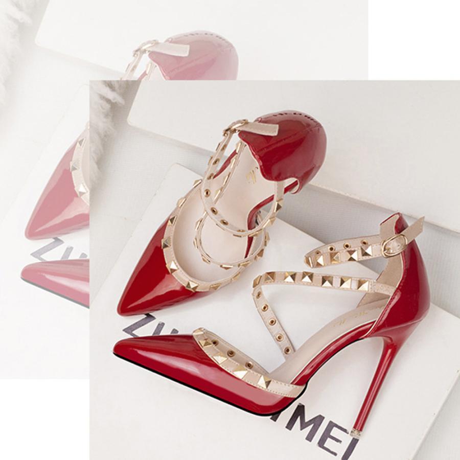 サンダル | レディース エレガント ハイヒール リベット ポインテッドトゥ ピンヒール アンクルストラップ シューズ 痛くない パンプス