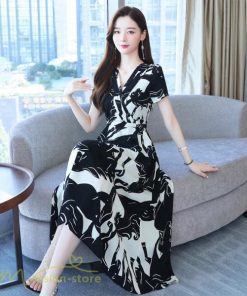 ミディアム | Aラインスカート レディース 着痩せ 黒 白 Vネック 半袖 ワンピース エレガント フェミニン 気質 30代 ママ きれいめ 40代 大きいサイズ サマーワンピース 夏