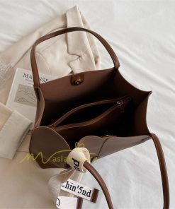 女性用バッグ | トートバッグ レディース A4 大容量 手提げ 鞄 おしゃれ PUレザー 通勤通学 無地 シンプル オフィス 上品 20代30代40代 お出かけ ビジネスバッグ ポーチ付き