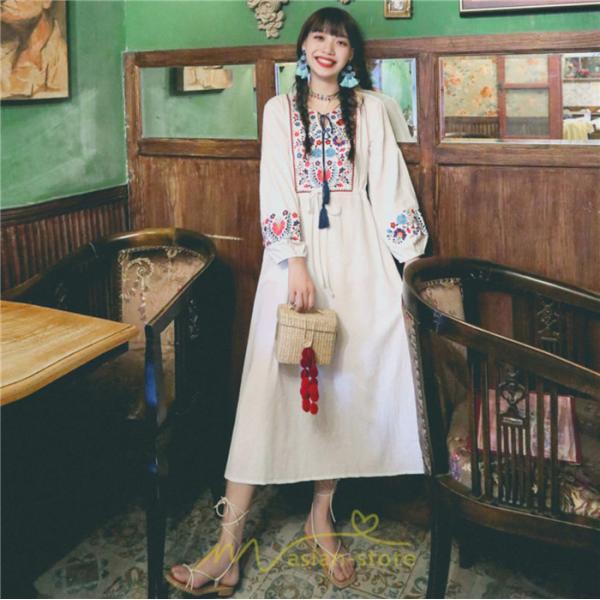マキシ | ワンピース ロングワンピ パーティー お呼ばれ デート ゆったり 女子会 食事会 白 赤 黄色 青 Aライン 長袖 エスニック風 2022年夏秋新作 刺繍 Vネック 綿麻