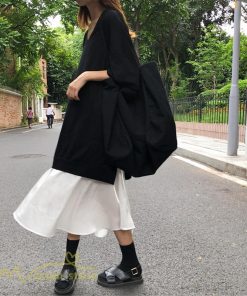 ミディアム | 夏ワンピース 切り替え ロング丈 黒白 フェイク フレア Aライン 五分袖 レイヤード風 重ね着風 Vネック 可愛い ミモレ丈 大人 20代30代40代 ゆったり