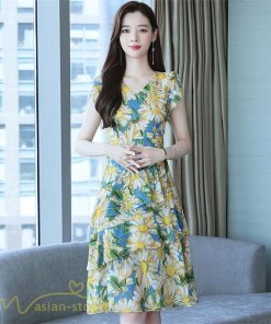 ミディアム | ワンピース レディース Vネック 半袖 花柄 おしゃれ Aライン ミディアムワンピース 着やせ エレガント 大きいサイズ 上品 膝丈 20代 30代 大人 40代