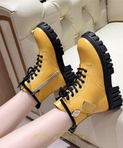 ショートブーツ | ブーツ レディース 黒 低反発 黄色 白 編み上げ 歩きやすい 足が痛くならない 厚底 おしゃれ 春 50代 40代 秋 30代 新作 20代