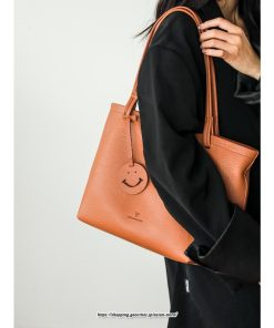 女性用バッグ | ショルダーバッグ 肩掛け 韓国風 レディース バッグ シンプル カジュアル 軽量 韓国バッグ プレゼント ギフト 軽い 通勤 30代 50代 20代 10代 通学 40代