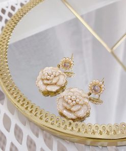 その他アクセサリー | ツバキ ピアス 韓国 アクセサリー 女性