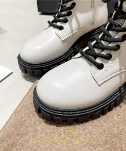 ショートブーツ | ブーツ レディース 黒 低反発 黄色 白 編み上げ 歩きやすい 足が痛くならない 厚底 おしゃれ 春 50代 40代 秋 30代 新作 20代